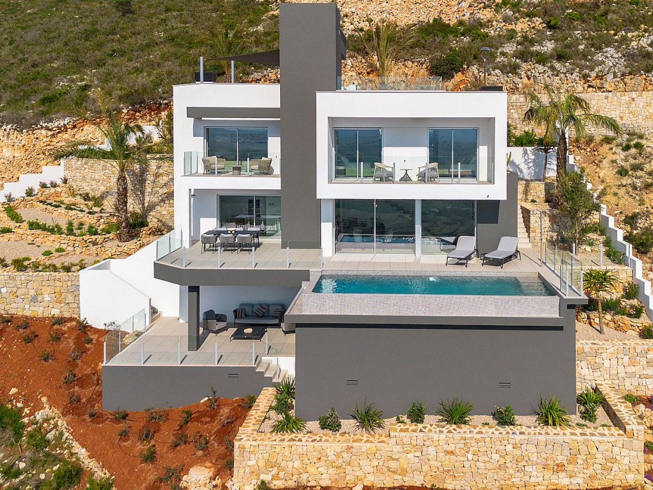 Villa in Benitachell - view 1