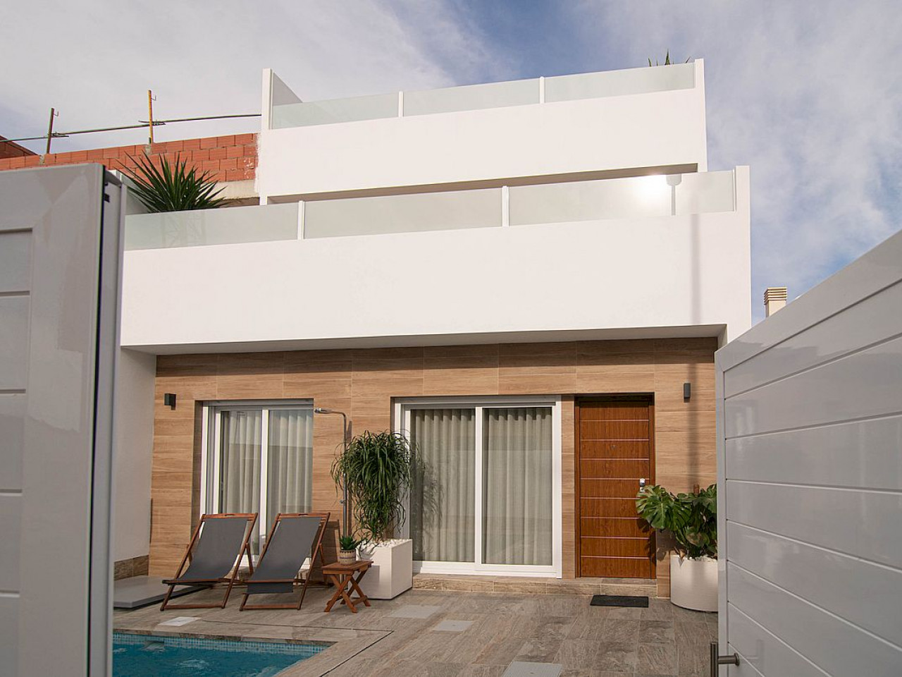 House in Avileses - view 1