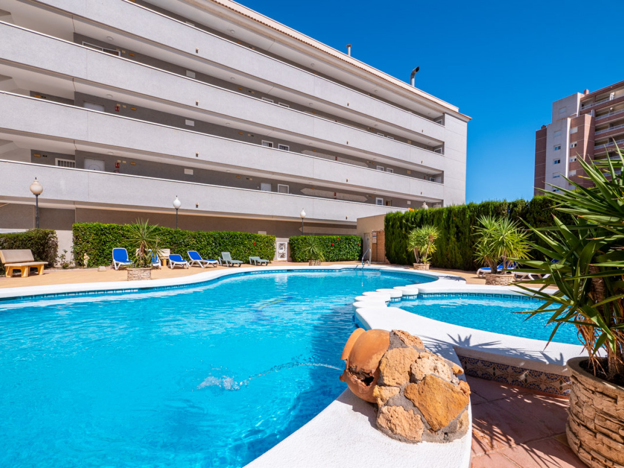 Apartment in Guardamar del Segura - view 1