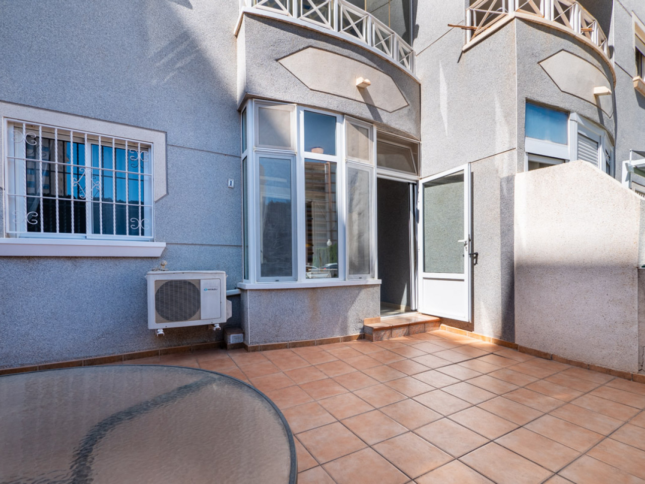 Apartment in Guardamar del Segura - Image 3