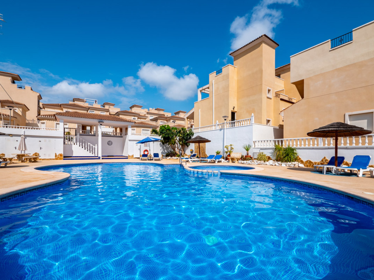 Villa in San Miguel de Salinas - Image 2