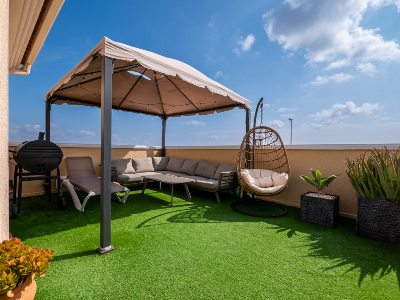 Villa in San Miguel de Salinas - Image 4