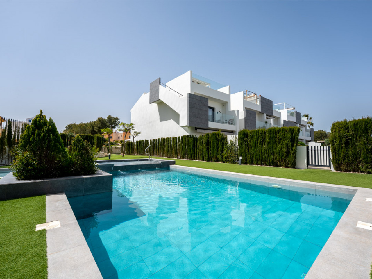 Apartment in Torrevieja - view 1