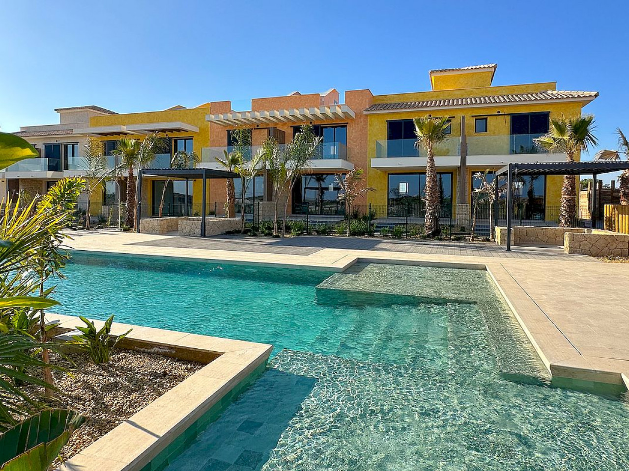 House in Nati - view 1