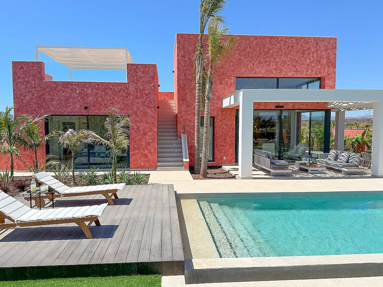 Villa in Nati - view 1