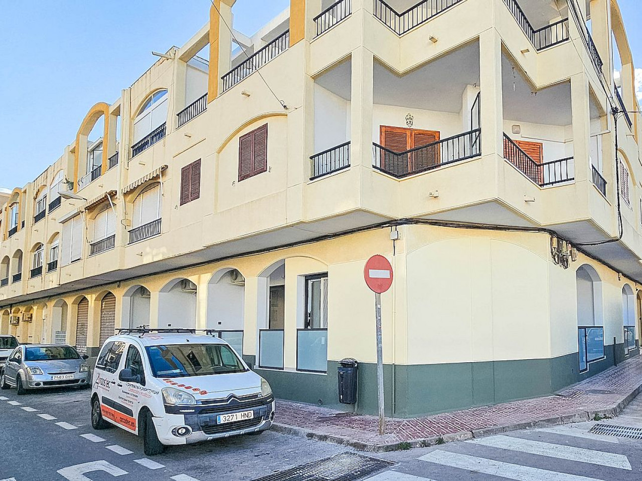 Apartment in Torrevieja - view 1