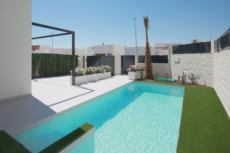 Villas for sale in Spain with a private pool, MASA International